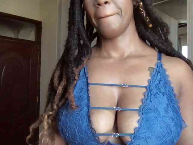 Saharangoddess webcam
