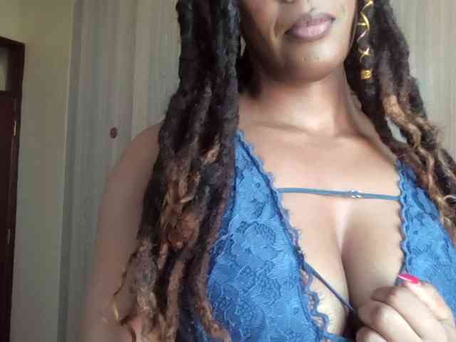 Saharangoddess webcam