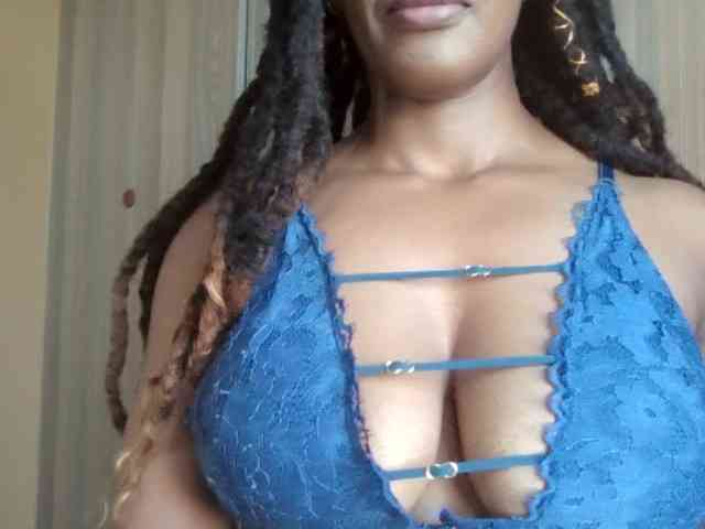 Saharangoddess webcam
