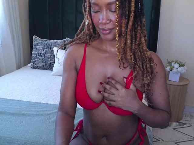 Saharangoddess webcam