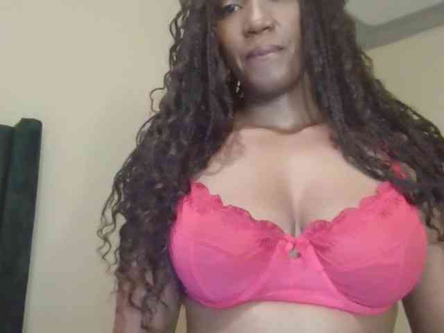 Saharangoddess webcam