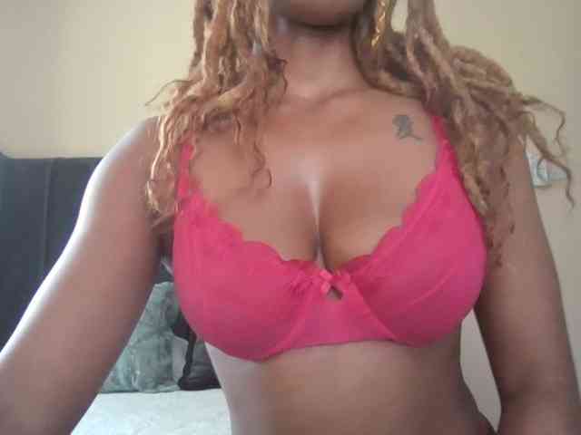 Saharangoddess webcam