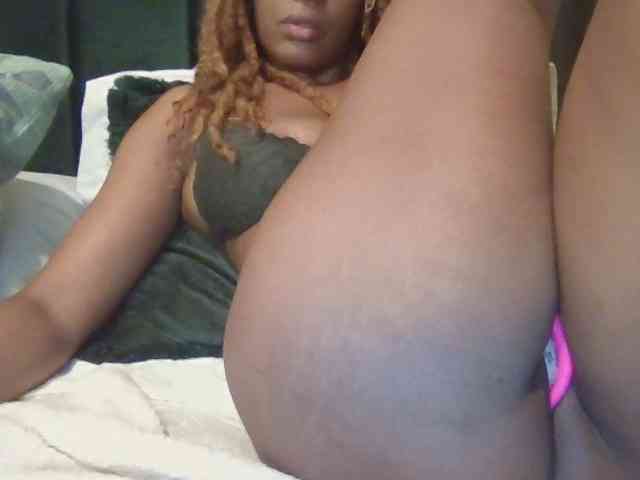 Saharangoddess webcam