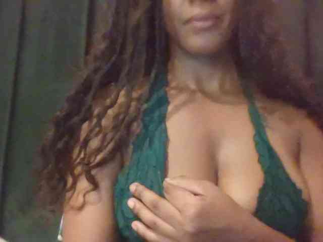 Saharangoddess webcam