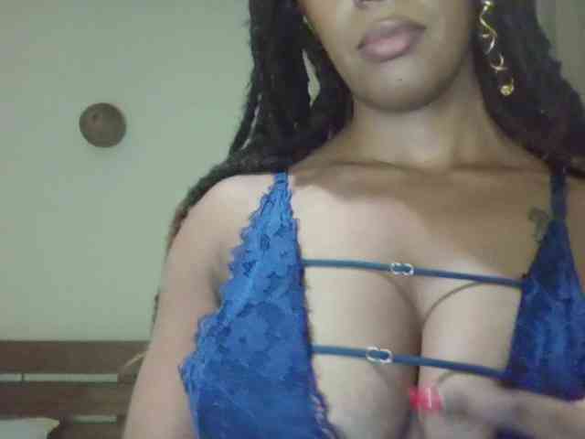 Saharangoddess webcam