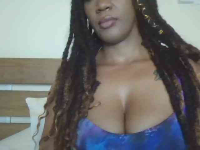 Saharangoddess webcam