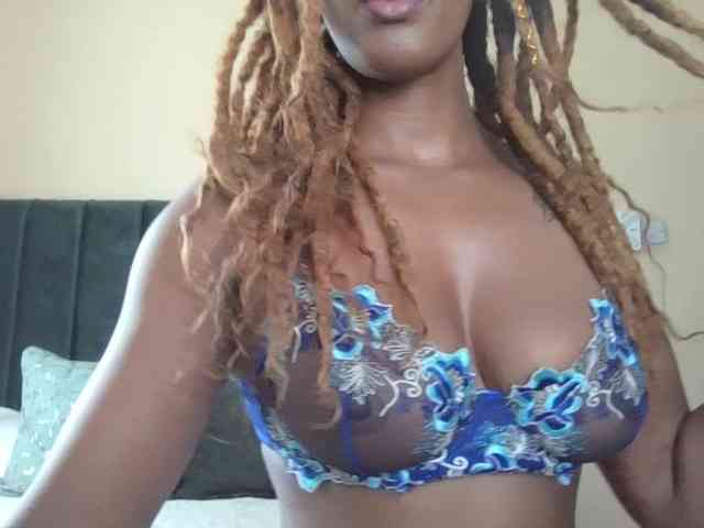 Saharangoddess webcam