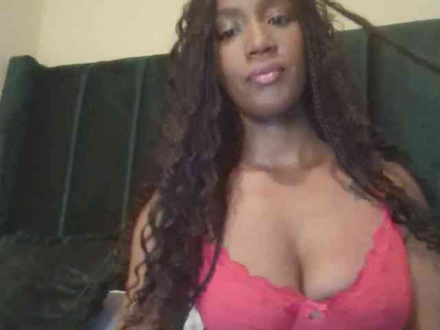 Saharangoddess webcam