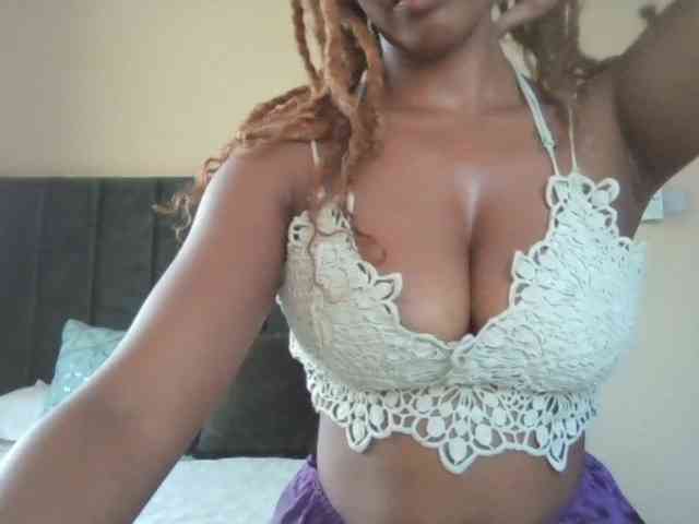 Saharangoddess webcam