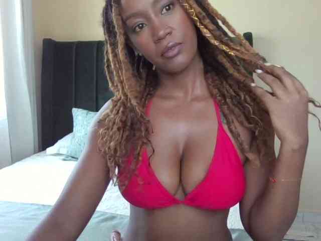 Saharangoddess webcam