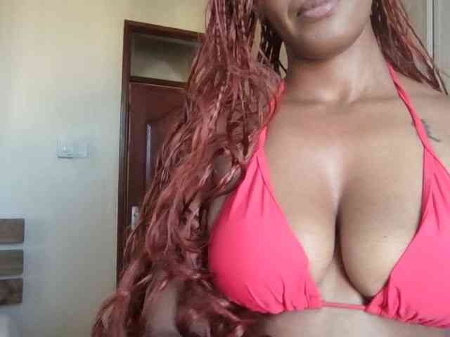 Saharangoddess webcam