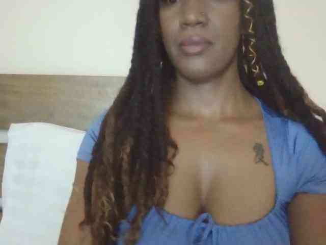 Saharangoddess webcam