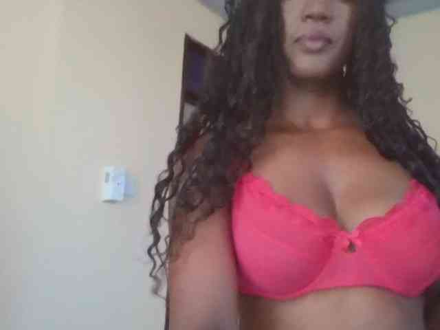 Saharangoddess webcam