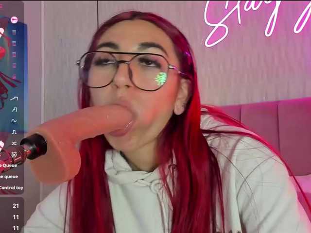 CHERRYFLAME-VC's BongaCams show and profile