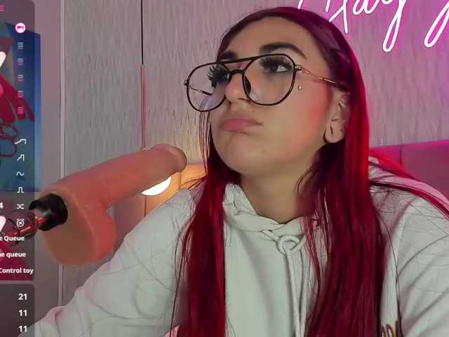 CHERRYFLAME-VC's BongaCams show and profile