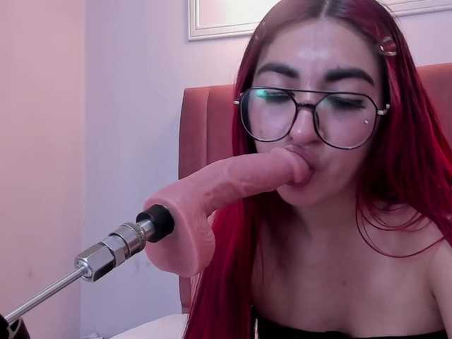 CHERRYFLAME-VC's BongaCams show and profile