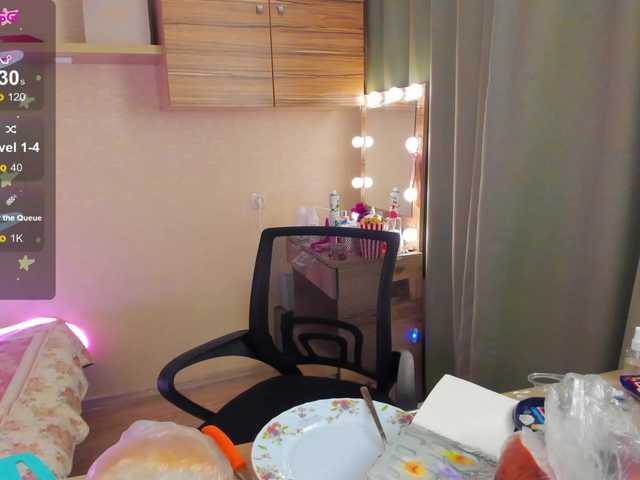 Alicenextdoor's BongaCams show and profile