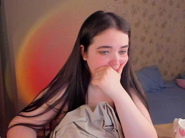 Alicenextdoor's BongaCams show and profile