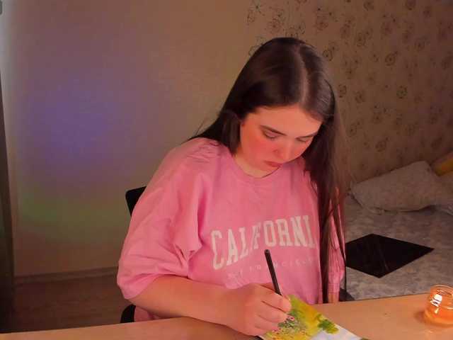 Alicenextdoor live cam