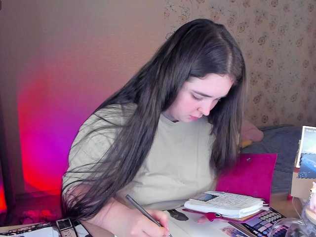 Alicenextdoor's BongaCams show and profile