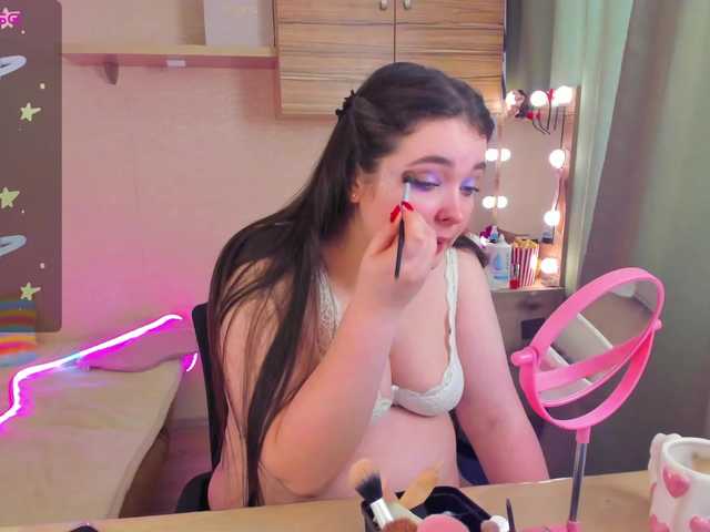 Alicenextdoor's BongaCams show and profile