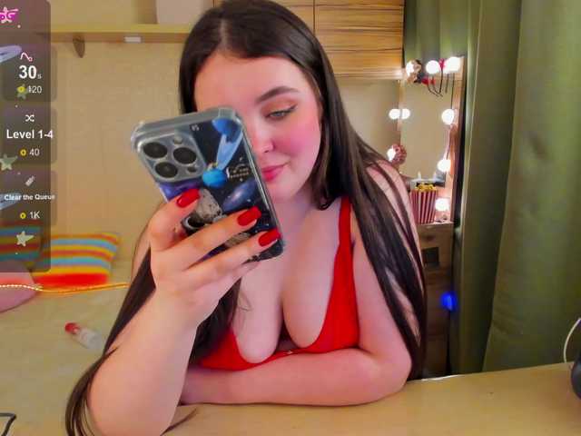 Alicenextdoor's BongaCams show and profile