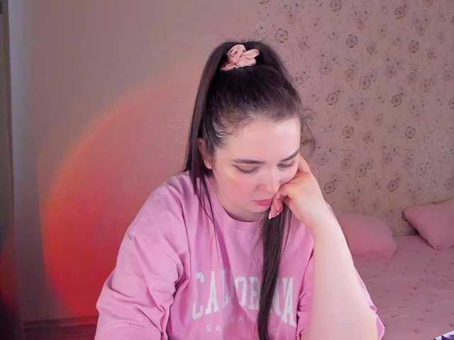 Alicenextdoor's BongaCams show and profile