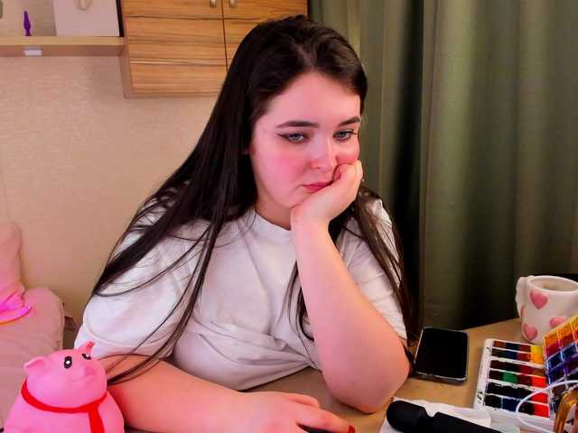 Alicenextdoor's BongaCams show and profile