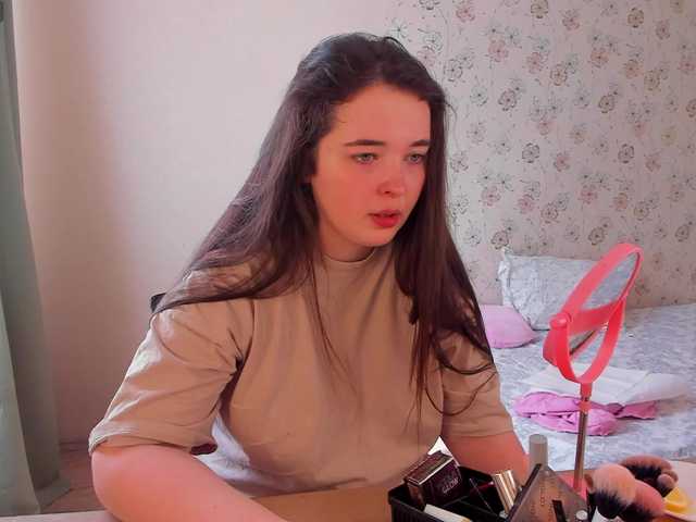 Alicenextdoor's BongaCams show and profile