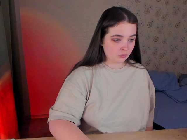 Alicenextdoor's BongaCams show and profile