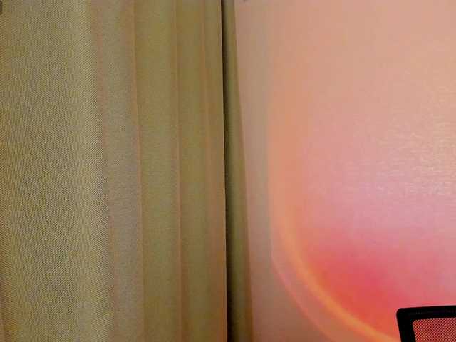 Alicenextdoor's BongaCams show and profile