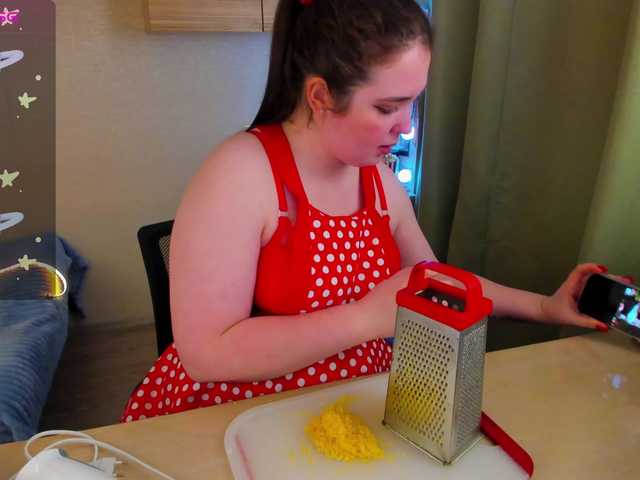 Alicenextdoor's BongaCams show and profile