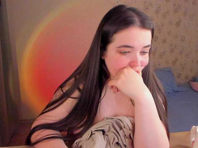 Alicenextdoor's BongaCams show and profile