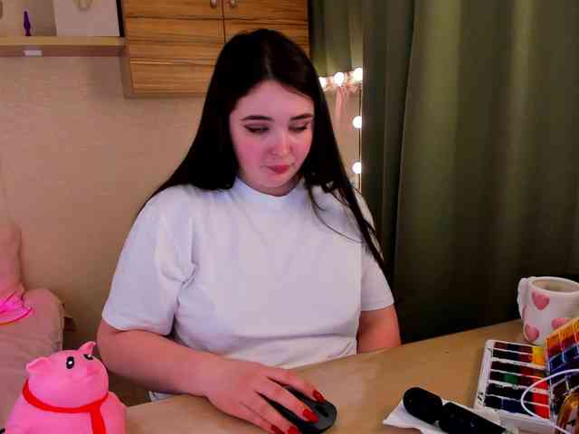 Alicenextdoor webcam