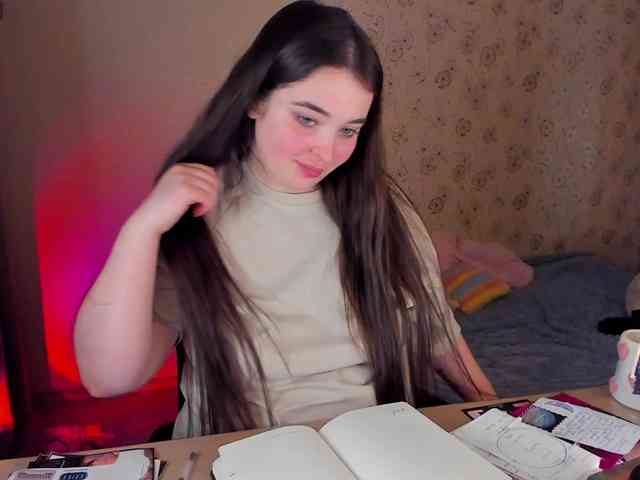 Alicenextdoor webcam