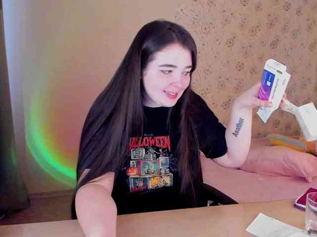 Alicenextdoor webcam