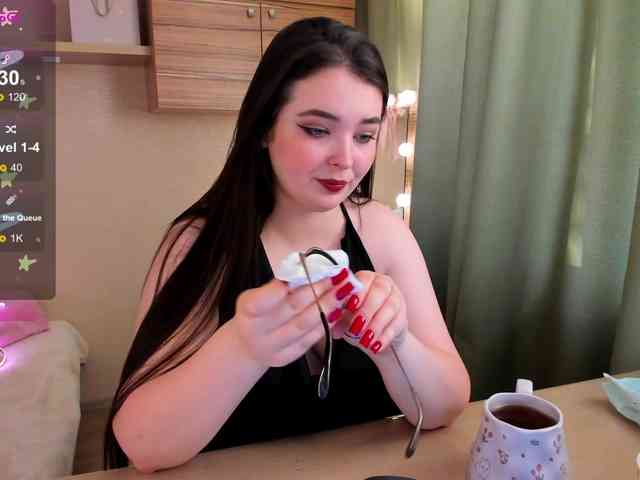 Alicenextdoor webcam