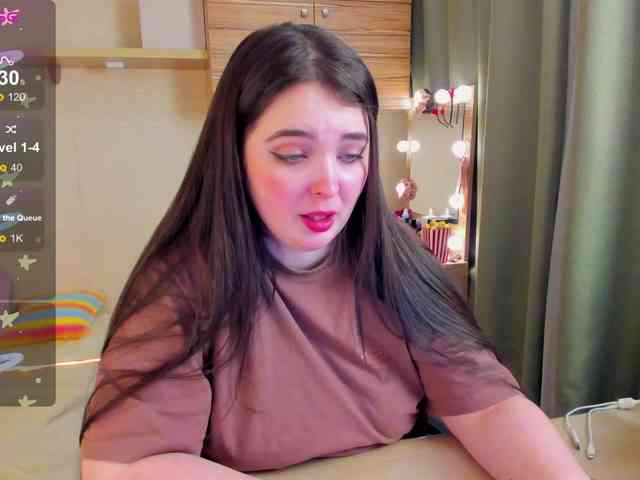 Alicenextdoor webcam