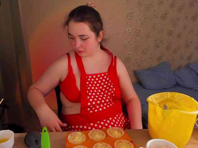 Alicenextdoor Live Webcam on BongaCams