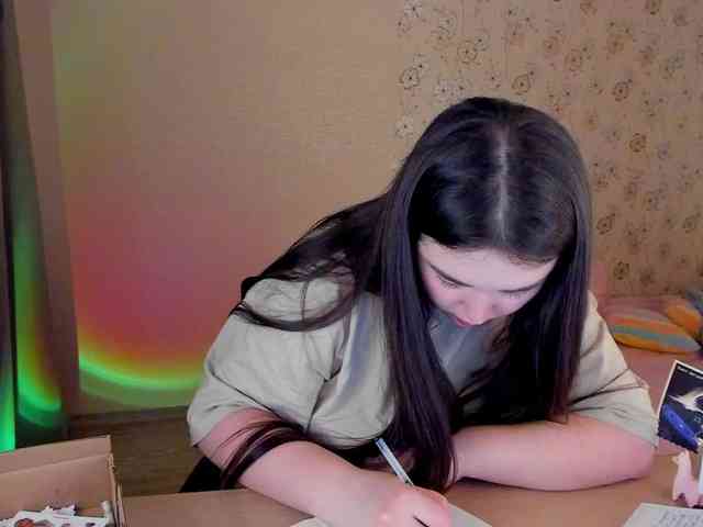 Alicenextdoor webcam