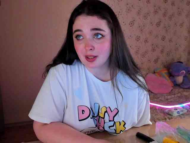 Alicenextdoor webcam