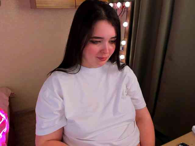 Alicenextdoor webcam