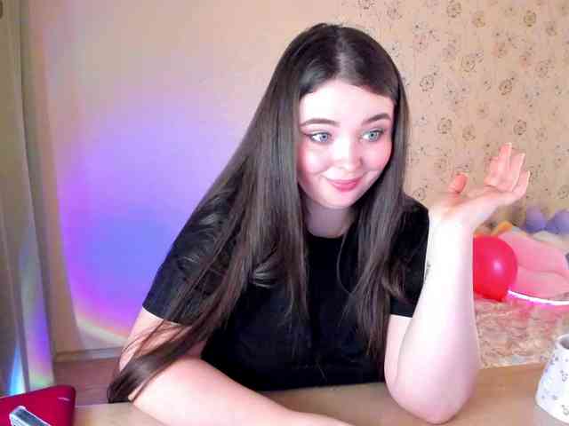 Alicenextdoor webcam