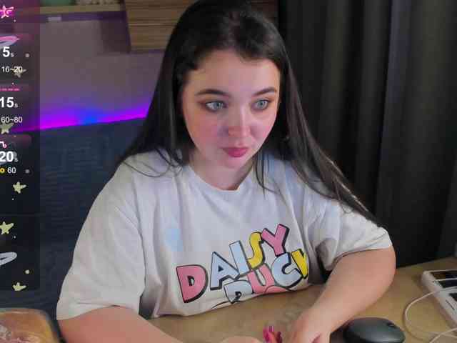 Alicenextdoor webcam