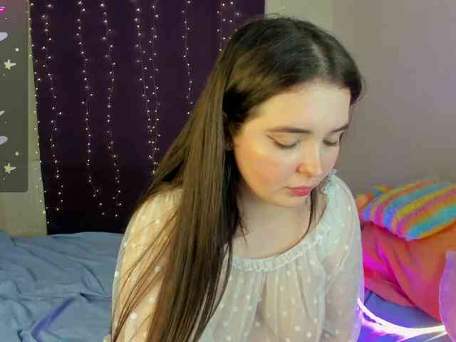 Alicenextdoor webcam