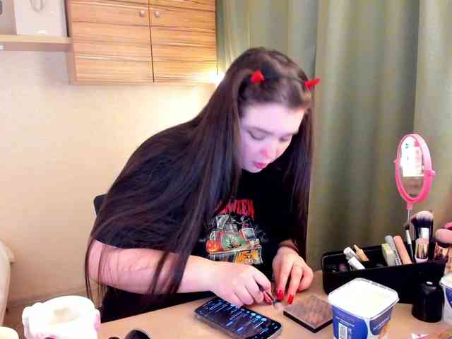 Alicenextdoor webcam