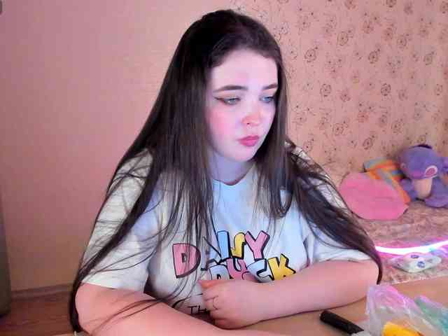 Alicenextdoor webcam