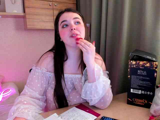 Alicenextdoor webcam