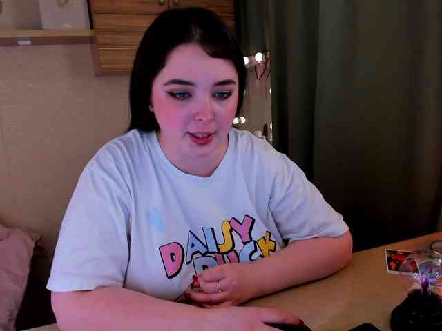 Alicenextdoor webcam