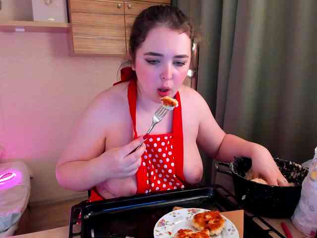 Alicenextdoor webcam